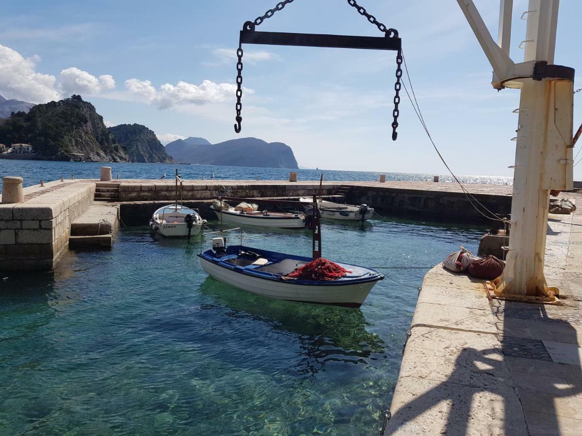 Montenegro Sea Pearl Apartments Petrovac Buitenkant foto
